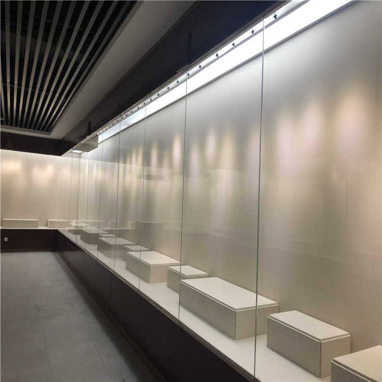 隆城展示博物馆展柜制作厂家生产博物馆展示柜多年