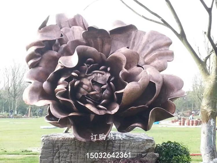 金属铜牡丹花雕塑厂家,金属铜牡丹花雕塑价格,金属铜