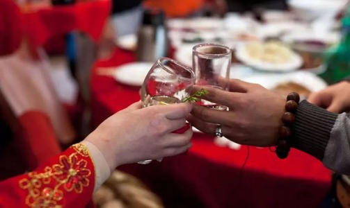婚礼上的"敬酒"猫腻