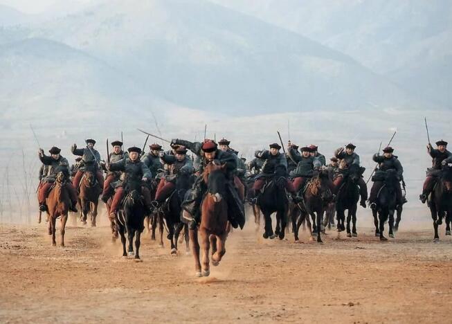 清朝能用十几万军队镇压太平军:为何不打垮英法联军