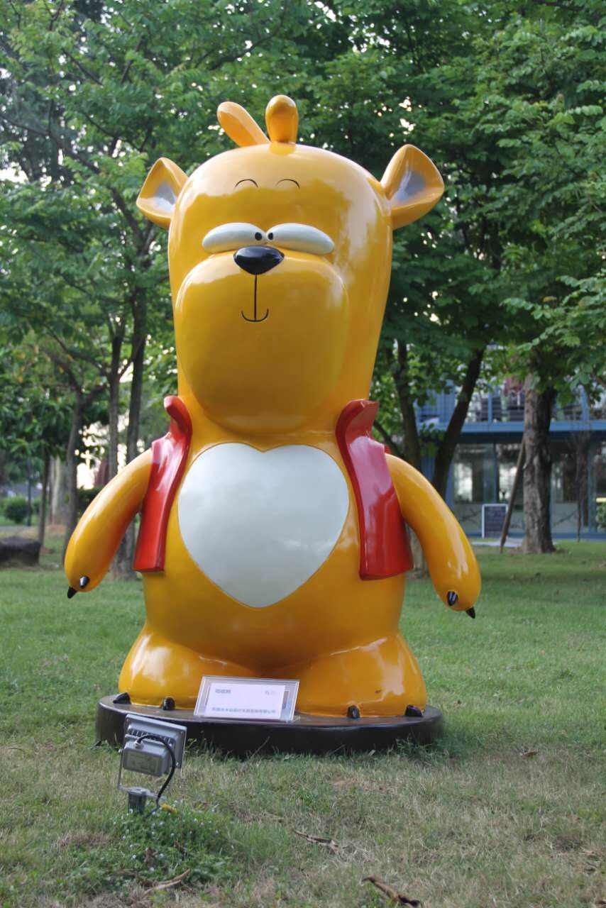 深圳玻璃钢雕塑厂家,专业定做设计生产