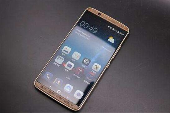 1204_中兴天机7正式停产:中兴下一款旗舰蓄势