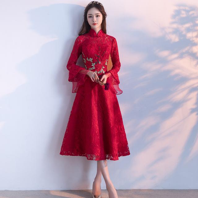 参加婚礼穿搭要"有礼貌",这几款礼服让你不抢风头,又能美出彩