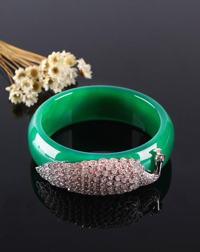 天然缅甸玉飘花石英岩玉手镯