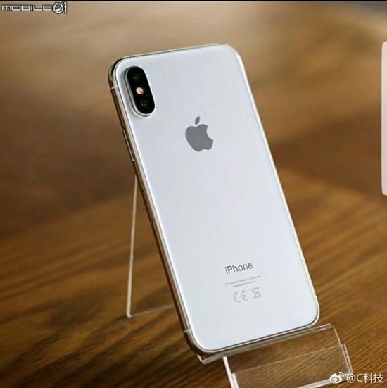 01_iphone8外观全曝光:这颜值网友直呼:辣眼睛!