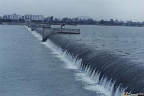 镇江活动挡水坝设计，拥有工作团队