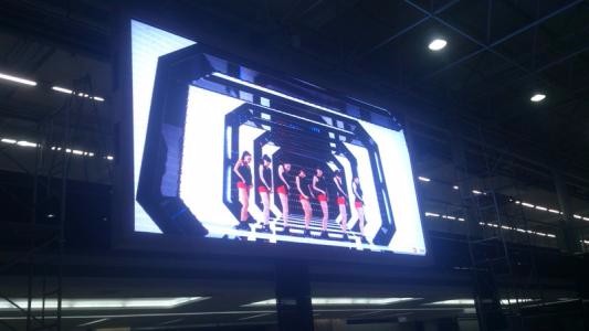 北京海澱區LED顯示屏生産，滿足弧形、異形等舞台創意需求