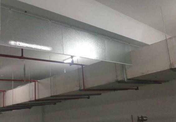 郑州安装玻璃挡烟垂壁，您的满意是我们的追求