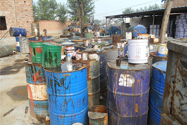 湘潭化工原料收购,诚信服务,_长沙振邦化工回收公司