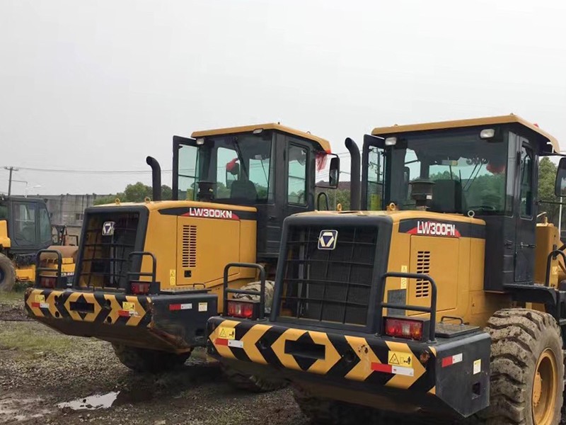 二手徐工30装载机出售