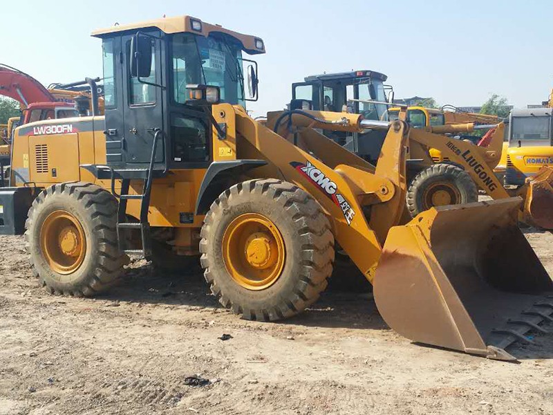 二手徐工30装载机出售