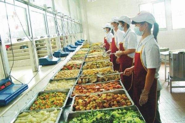 台州天台工厂食堂承包，不断创新菜品
