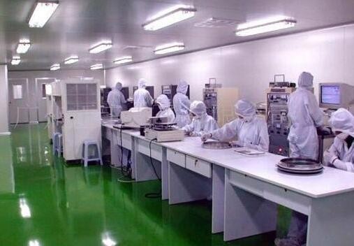 青岛电子厂净化工程造价，工作人员经验丰富