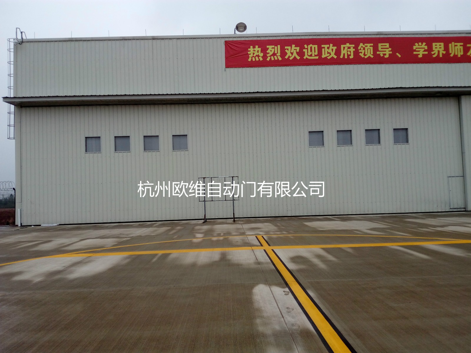 杭州大型电动平移门厂家，杭州品质决定生命