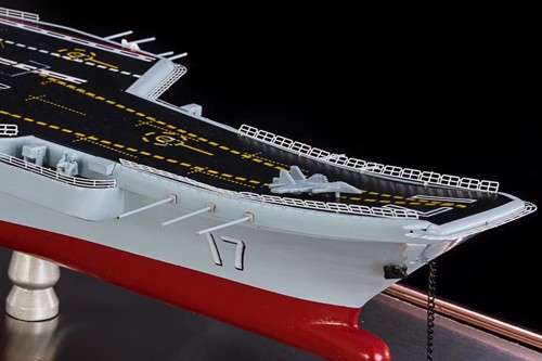 湛江军事礼品销售，山东舰17舰精湛的设计制作工艺
