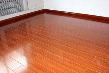 杭州濱江出售二手強化地板，杭州化地品種多樣，濱江板品美觀大方