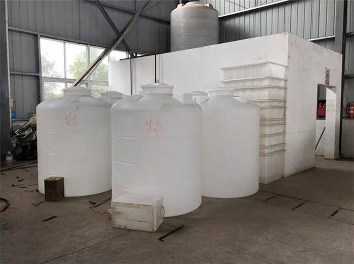 重庆巫溪县塑胶储罐销售，供货及时，质量可靠