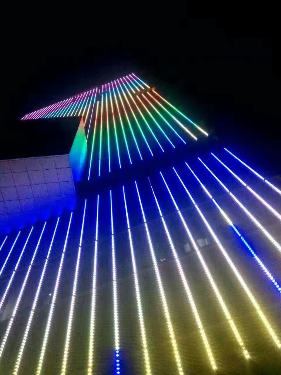 led灯箱洗墙灯线条灯投光灯一束光射灯亮化工程