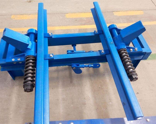 72_山东宇成矿用电动阻车器安全防爆型_泰安市宇成矿用设备有限公司