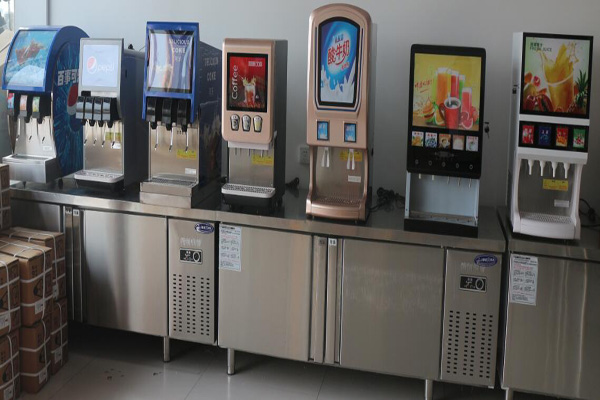 自助餐可乐机果汁机怎么上成本多少