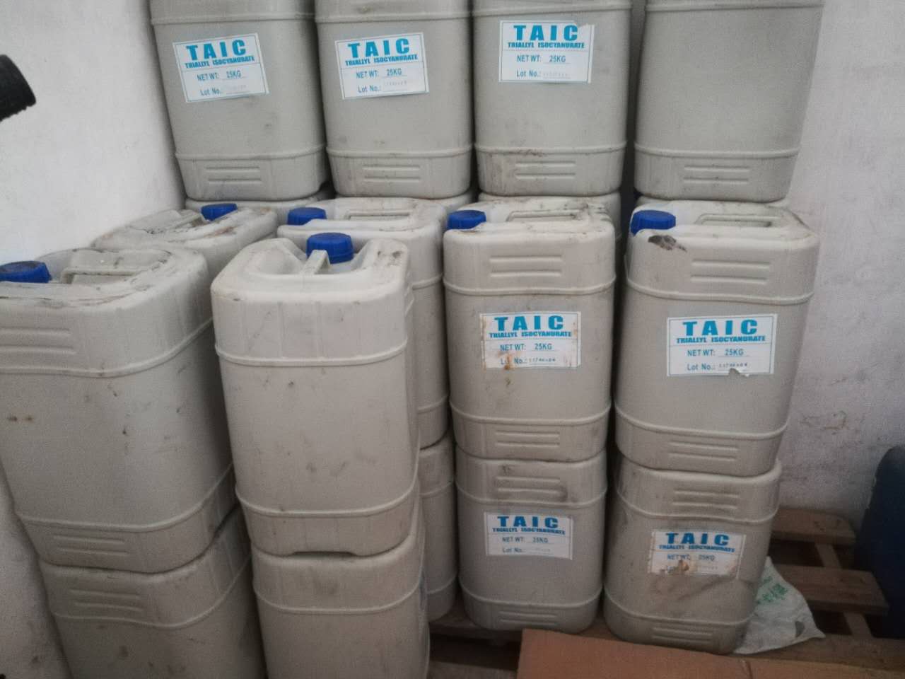 特种橡胶交联剂硫化剂改性剂taic