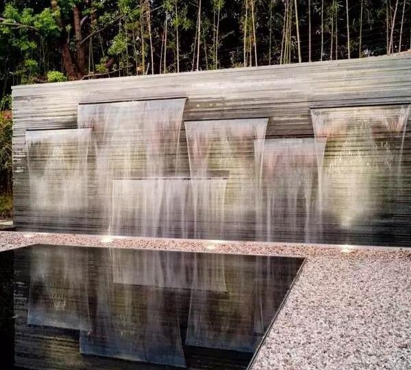 济南室内水幕墙设计济南微型水幕墙济南别墅小水景_壹佰业