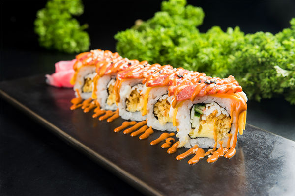 创业选黑眼熊寿司连锁加盟品牌深受大众的喜爱