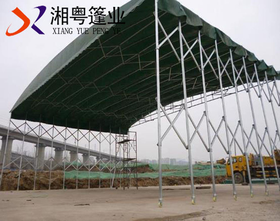 37_鹤山宅梧镇曲臂伸缩篷移动推拉篷电动遮阳蓬雨篷_江门市湘粤建设