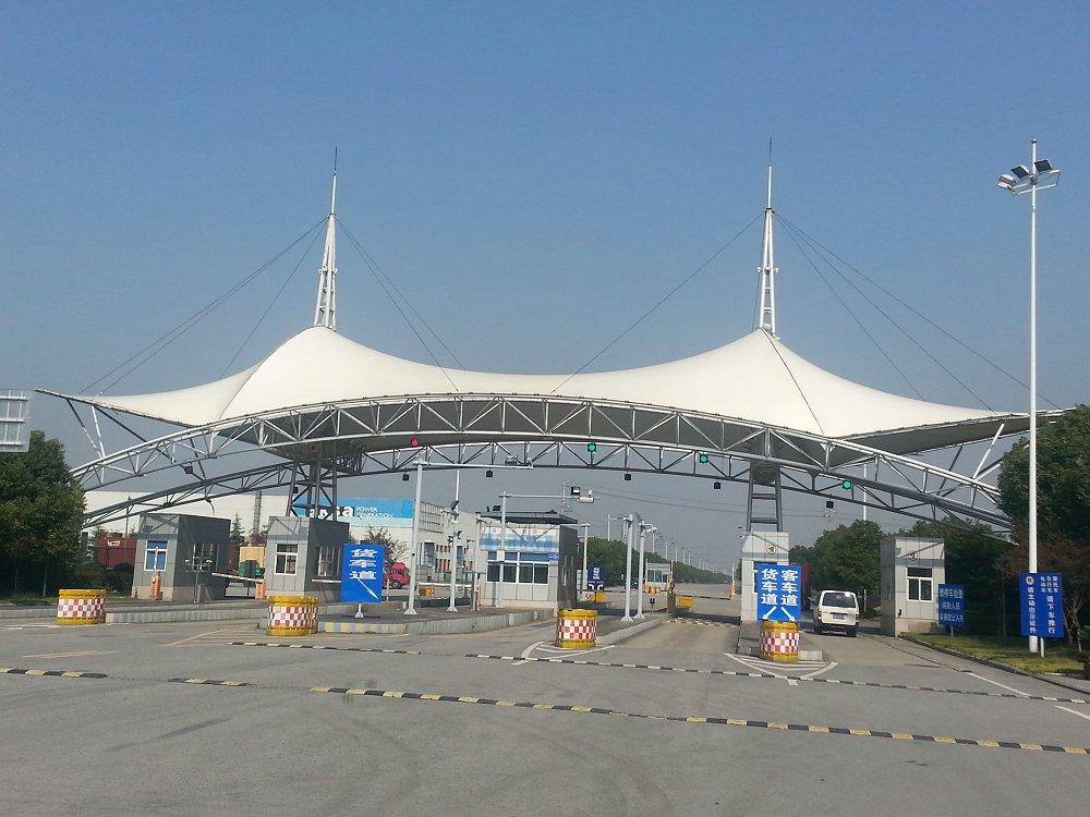 广州收费站膜结构哪家好呢省心选择越宏膜结构