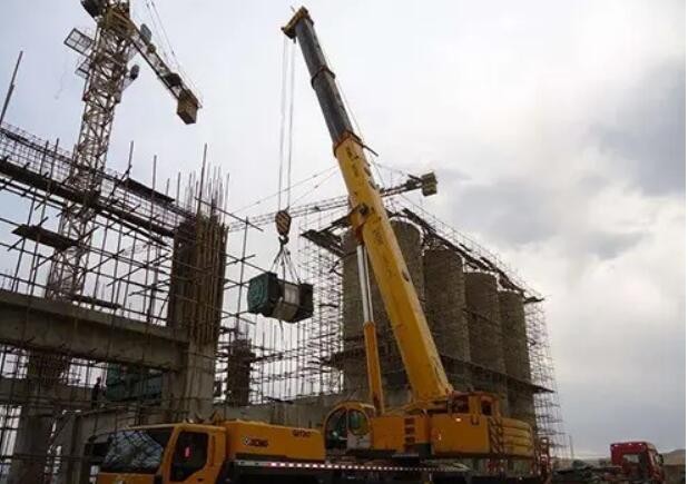 朔州朔城区8吨吊车出租，吊装设备齐全