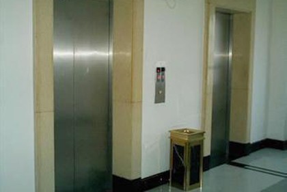 西安蓝田区电梯回收热线，期待与您的合作
