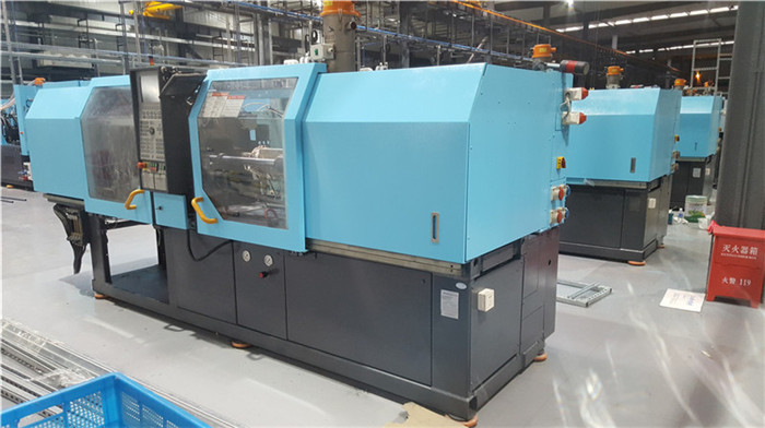 宁波机器翻新喷漆,宁波机床喷漆机床翻新机床刷漆,宁波注塑机表面油漆