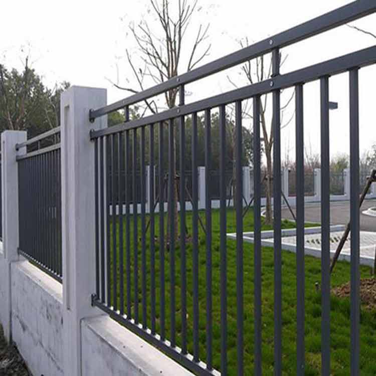 仁化医院围墙栅栏供应-清城厂房锌钢护栏参考价