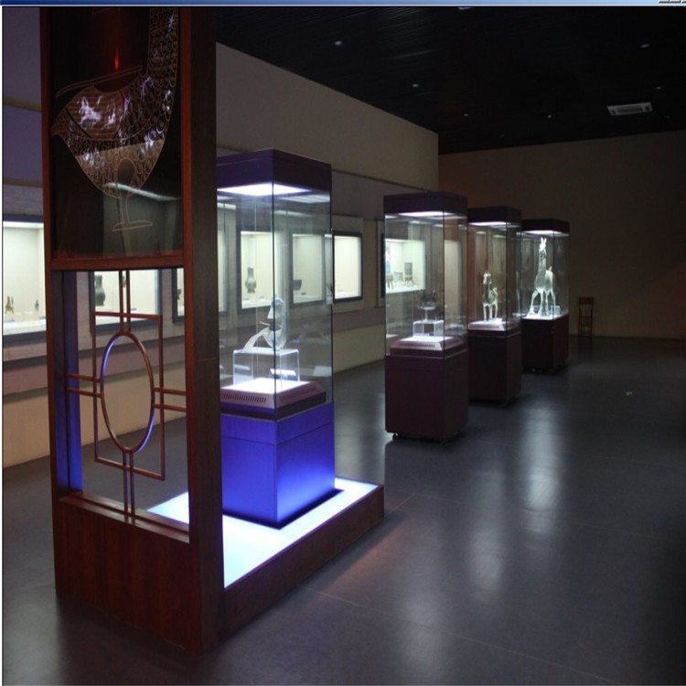 西安纪念馆展柜珠宝展示柜定制-隆城展示