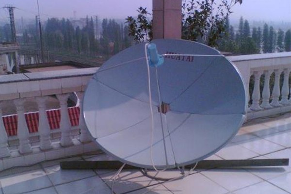 北京西城区卫星天线批发，坐在家中享受免费标清卫星电视节目