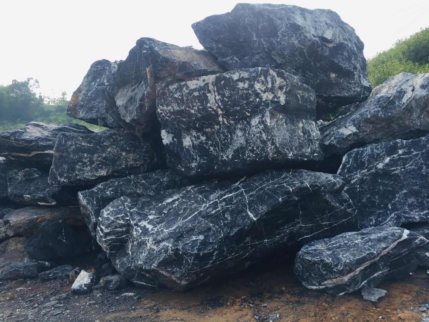 黑山石打造园林黑山石优惠推出