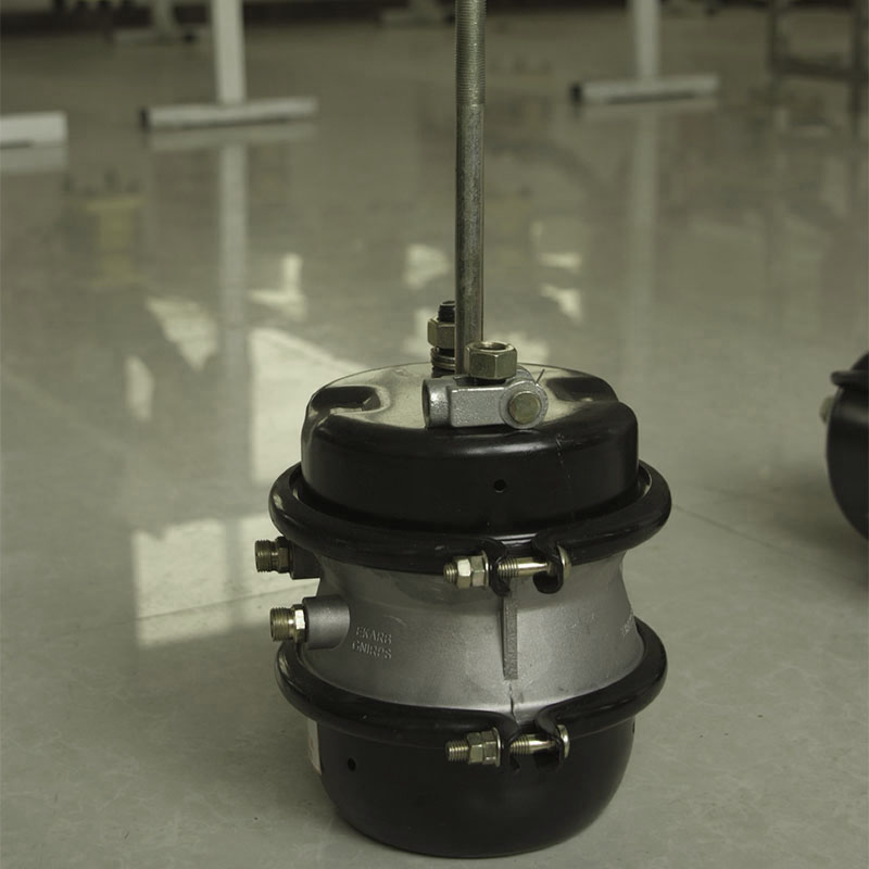 半挂车刹车气室刹车分泵双气室