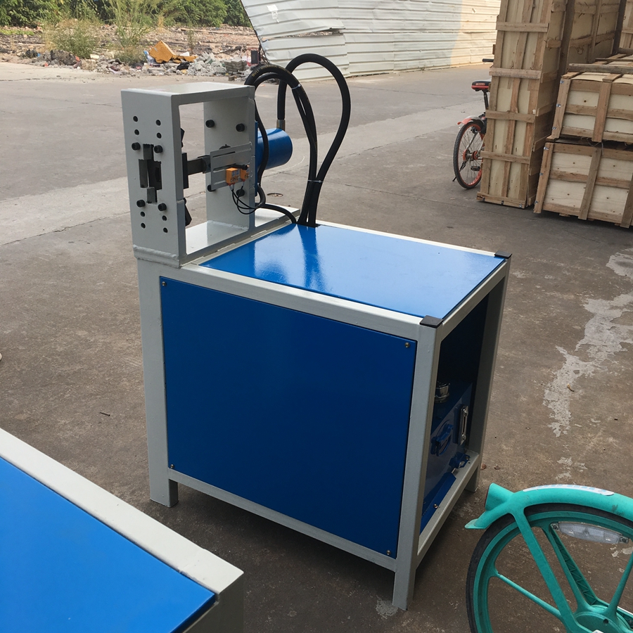 不锈钢冲角机90度一次成型液压折角机100缸
