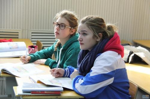 国际留学生聚"云"端学汉语