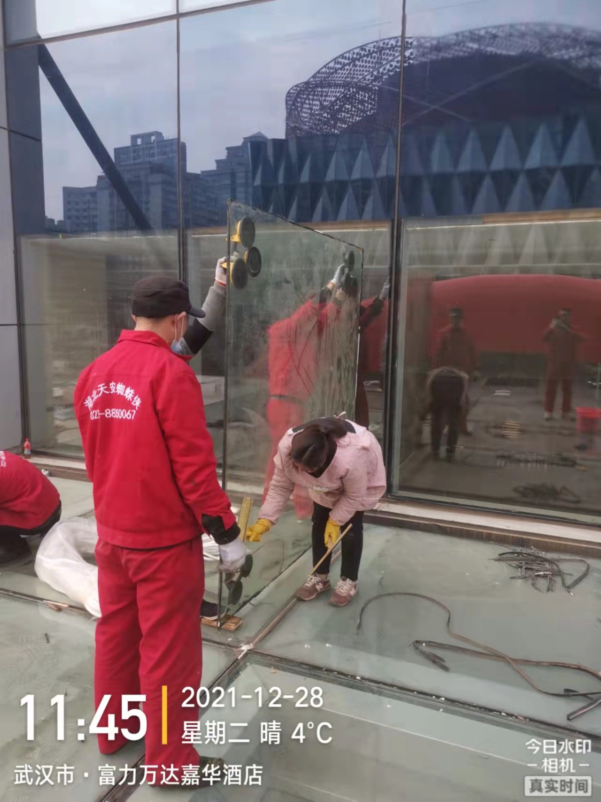 武汉江岸区外墙凹凸瓷砖铲除，管理技术水平雄厚