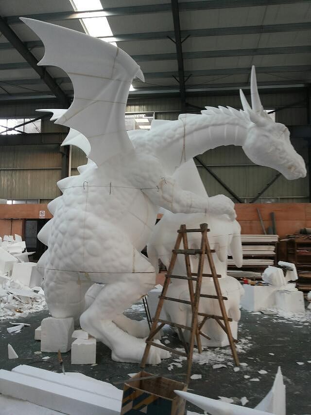 广州泡沫雕塑厂家，优质服务