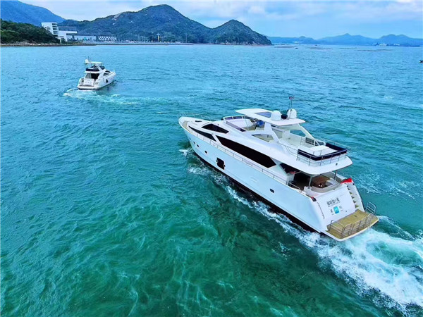 深圳大鹏七星湾高端享受旅游 游艇别墅轰趴 烤全羊海鲜大餐