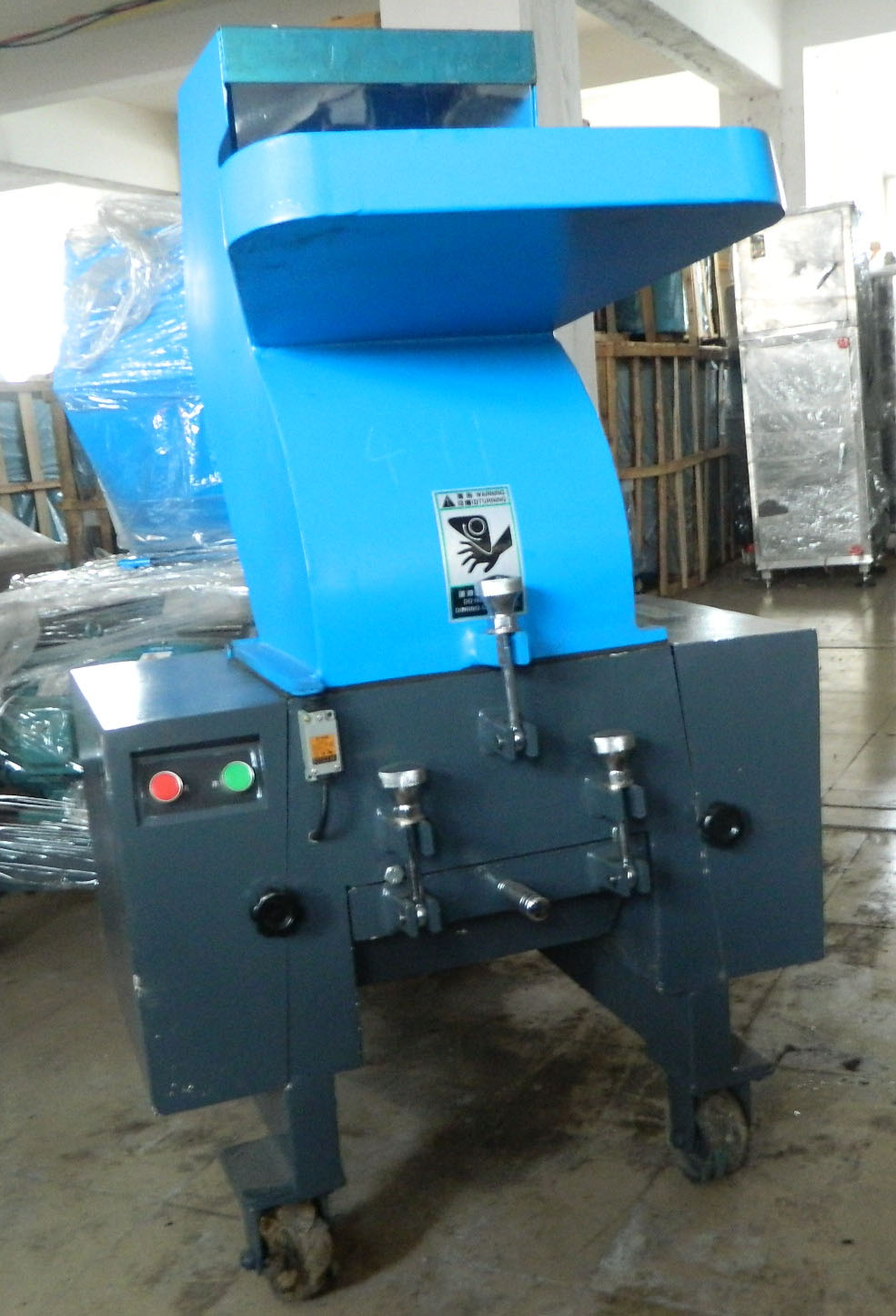 71_纸箱破碎机厂家详细介绍_广州超市专用粉碎机厂家