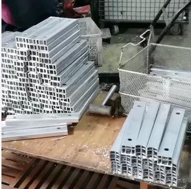 武汉流动演出器材厂家，工艺精良，经久耐用