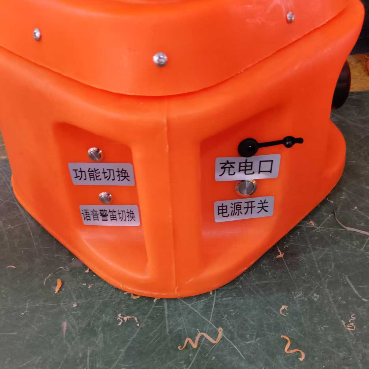 聲光路錐報警器2.jpg