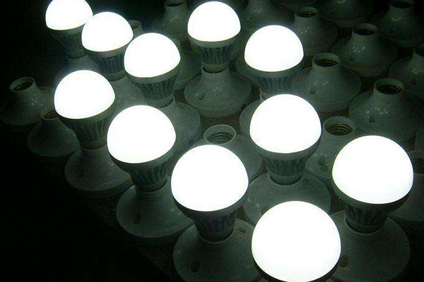 石家莊LED燈具生産廠商，規格齊全，品種繁多