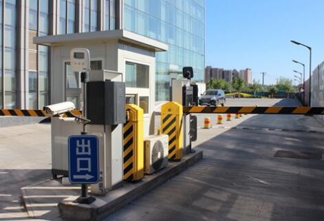 秦皇岛地区停车场系统设计制作，设备先进，服务优质