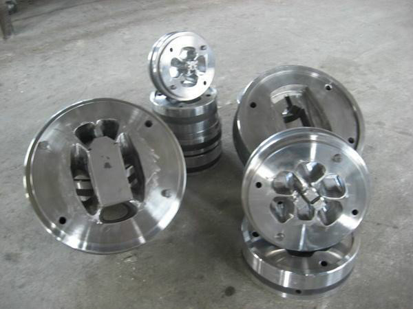 铝型材挤压模具的结构详解