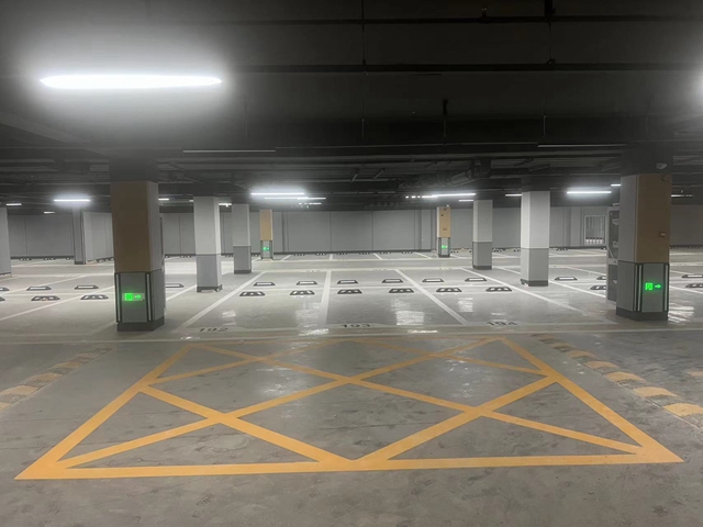 南京道路划线施工电话:18951744567 (34)_副本.jpg