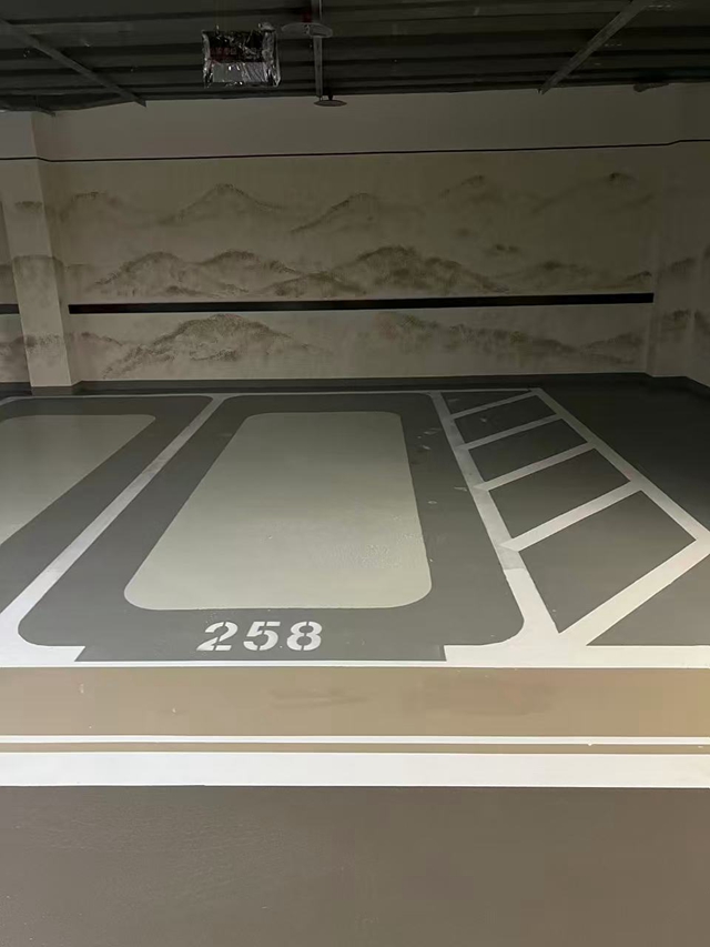 地下車庫劃線 18951744567（.jpg